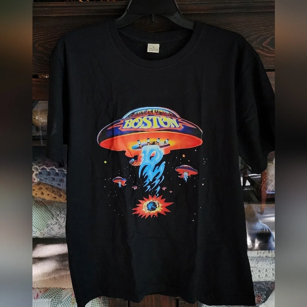 Black Boston Band Graphic T-Shirt - Picture 1 of 4
